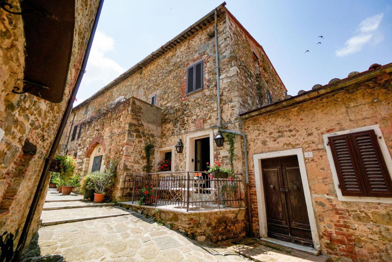 Inn Piazza In Montemerano, The Heart Of Tuscany Экстерьер фото