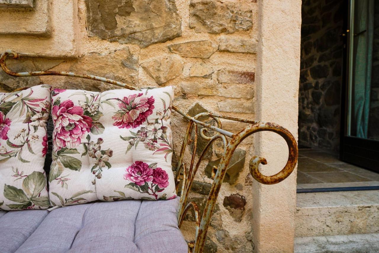 Inn Piazza In Montemerano, The Heart Of Tuscany Экстерьер фото