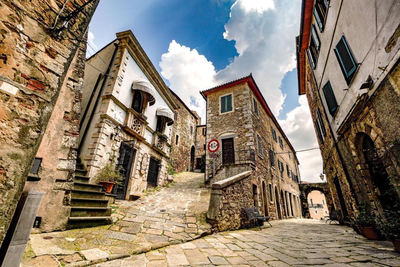 Inn Piazza In Montemerano, The Heart Of Tuscany Экстерьер фото